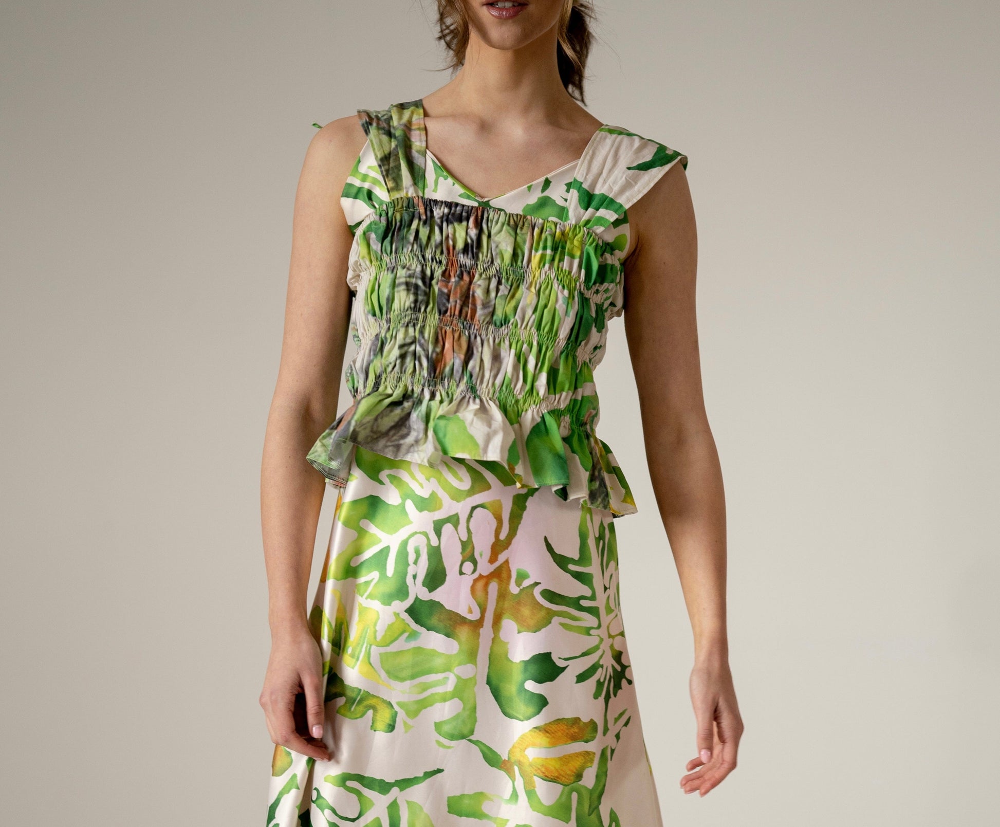 Isabelle Pennington-Edmead Top Palm Print shirred top Rental