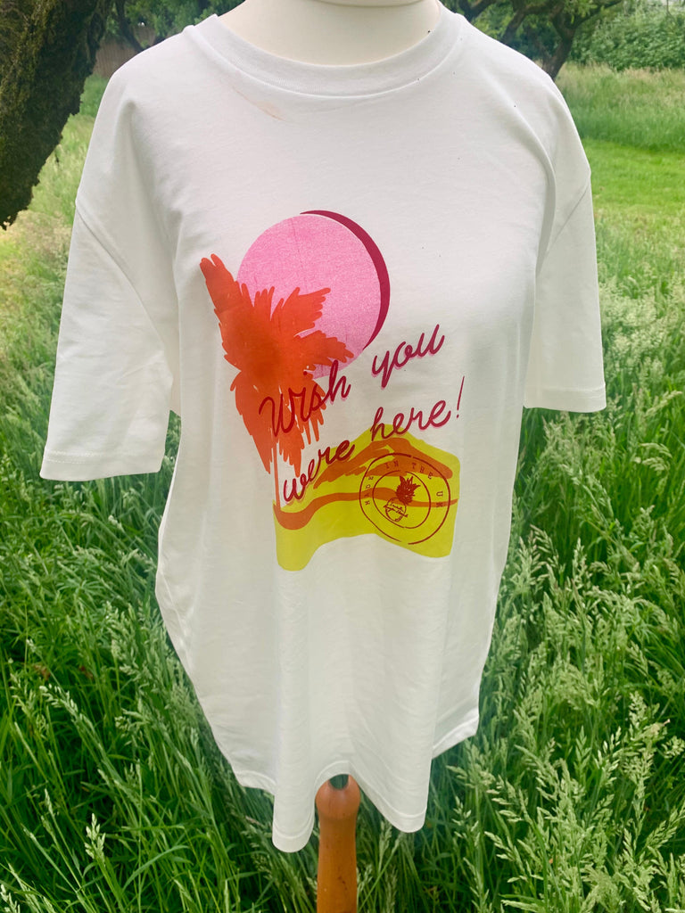 Isabelle Pennington-Edmead ‘Wish you were here’ T-shirt