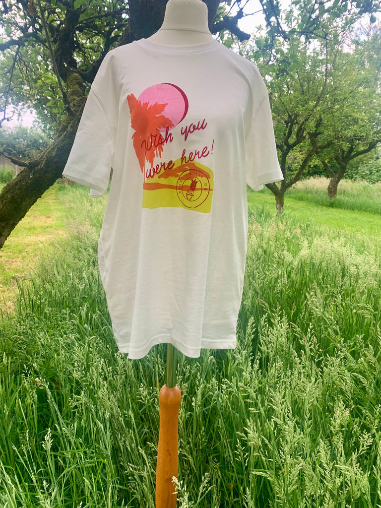 Isabelle Pennington-Edmead ‘Wish you were here’ T-shirt
